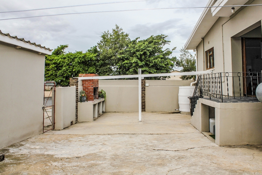 3 Bedroom Property for Sale in Bredasdorp Western Cape